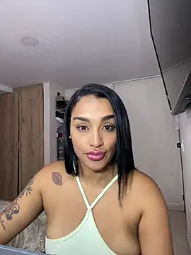 Snapshot of KatalinnaBrown chatting on 08-01-26, 05:55 KatalinnaBrown online show from 08-01-26, 05:55