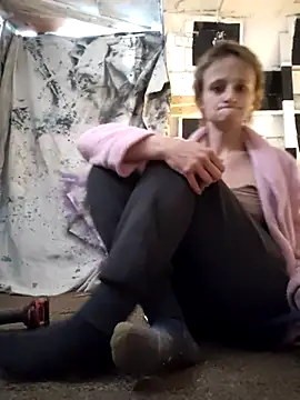 Snapshot of bebbedoll69 chatting on 03-15-25, 12:36 bebbedoll69 online show from 03-15-25, 12:36