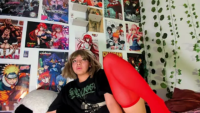 Snapshot of miku_katsuragi chatting on 01-06-25, 06:36 miku katsuragi online show from 01-06-25, 06:36