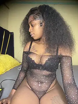 Sasha-smiles online show from 12-16-25, 12:20