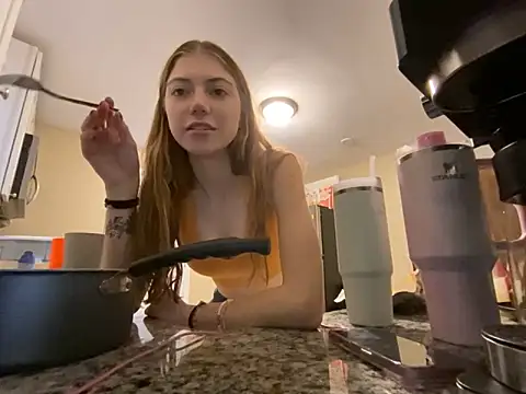 emilycoco online show from 01-26-25, 10:13