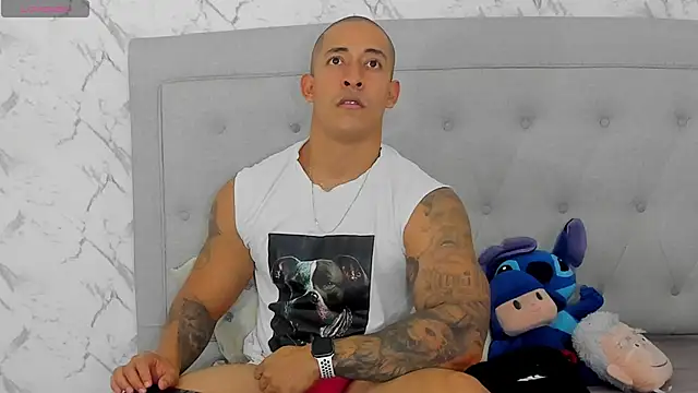 luigiferrara online show from 12-17-25, 10:48