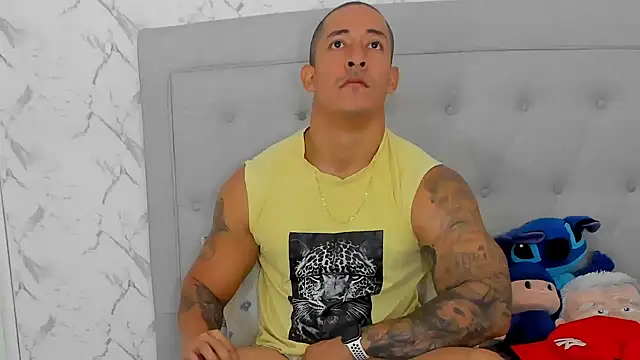 luigiferrara online show from 11-30-25, 02:51