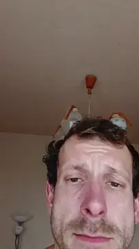 Snapshot of DonCristian chatting on 11-30-25, 01:45 DonCristian online show from 11-30-25, 01:45