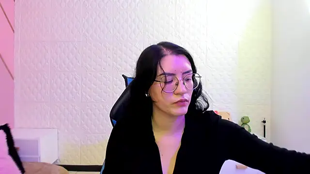 Snapshot of Violetaa_diazz chatting on 05-08-26, 09:07 Violetaa diazz online show from 05-08-26, 09:07