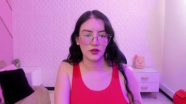 Snapshot of Violetaa_diazz chatting on 05-25-26, 09:13 Violetaa diazz online show from 05-25-26, 09:13