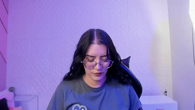 Violetaa diazz online show from 07-08-26, 08:42