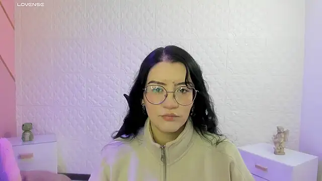 Violetaa diazz online show from 02-11-26, 09:14