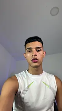 Snapshot of Busterspinter chatting on 06-26-26, 01:55 Busterspinter online show from 06-26-26, 01:55