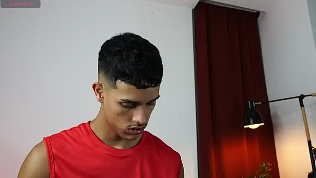 Busterspinter online show from 03-05-26, 01:13