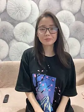 Snapshot of Milka23 chatting on 03-07-25, 08:00 Milka23 online show from 03-07-25, 08:00