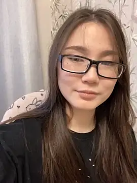 Snapshot of Milka23 chatting on 10-25-25, 08:02 Milka23 online show from 10-25-25, 08:02