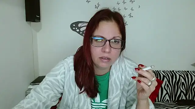 Snapshot of LadyHellene chatting on 01-16-26, 05:00 LadyHellene online show from 01-16-26, 05:00