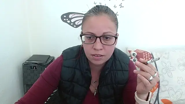 LadyHellene online show from 04-04-26, 12:34