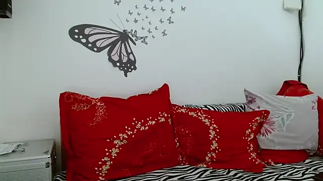 LadyHellene online show from 10-08-25, 08:49