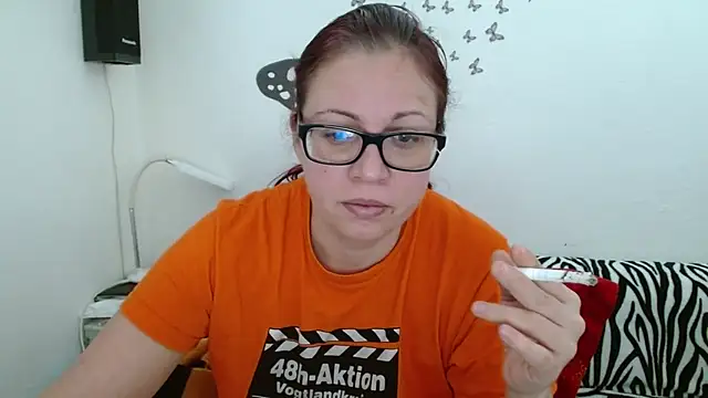 LadyHellene online show from 01-13-26, 06:28