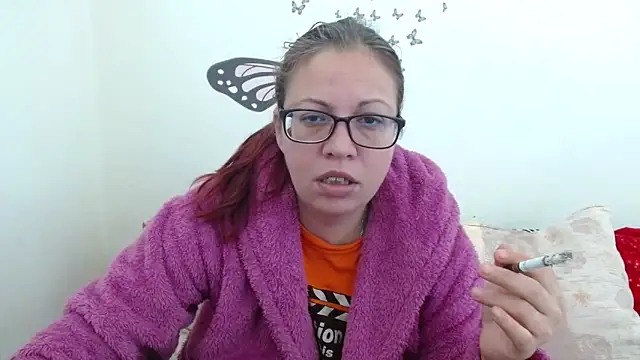 LadyHellene online show from 03-18-26, 07:55