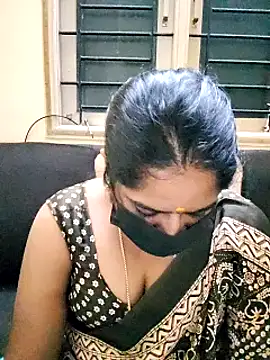 Snapshot of rani_deepa chatting on 12-19-24, 04:02 rani deepa online show from 12-19-24, 04:02