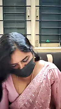 Snapshot of rani_deepa chatting on 12-30-24, 10:34 rani deepa online show from 12-30-24, 10:34