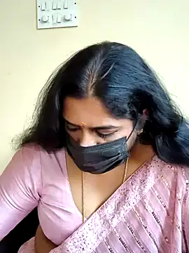 Snapshot of rani_deepa chatting on 01-26-25, 10:55 rani deepa online show from 01-26-25, 10:55