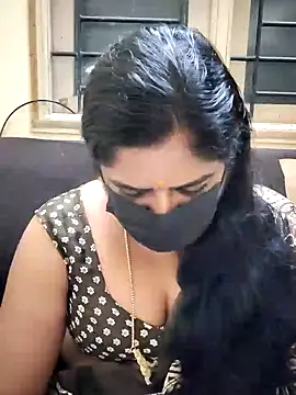 Snapshot of rani_deepa chatting on 12-07-24, 08:00 rani deepa online show from 12-07-24, 08:00