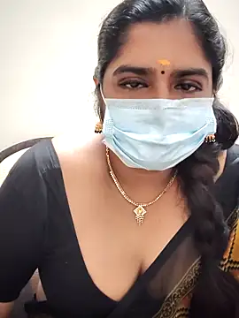 Snapshot of rani_deepa chatting on 10-04-25, 03:13 rani deepa online show from 10-04-25, 03:13