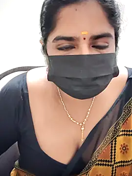 Snapshot of rani_deepa chatting on 10-10-25, 04:08 rani deepa online show from 10-10-25, 04:08