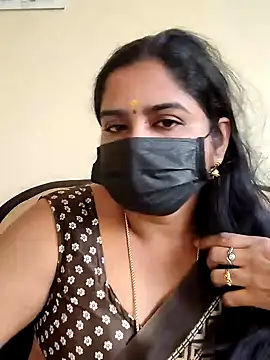 Snapshot of rani_deepa chatting on 12-15-24, 09:13 rani deepa online show from 12-15-24, 09:13