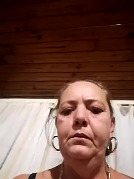 Snapshot of Kimmyb777 chatting on 06-12-26, 04:38 Kimmyb777 online show from 06-12-26, 04:38