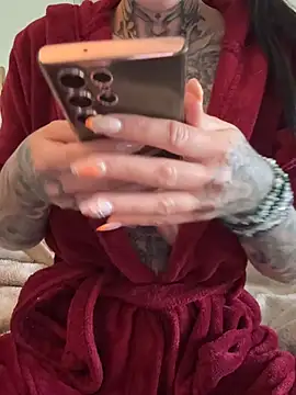 MeganWitch online show from 06-04-26, 06:07