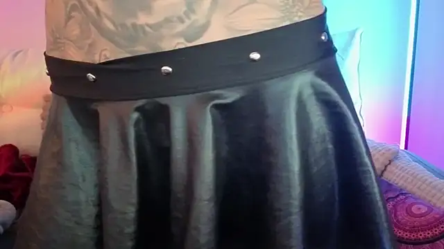 MeganWitch online show from 04-10-26, 08:54