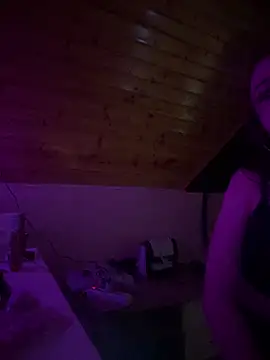 Katherinabby33 online show from 02-07-25, 05:18