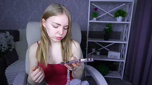 EmilySunshineS online show from 02-25-26, 07:08