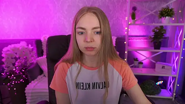 EmilySunshineS online show from 02-09-26, 08:12