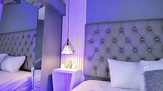 VioletthaRous online show from 03-27-26, 10:33