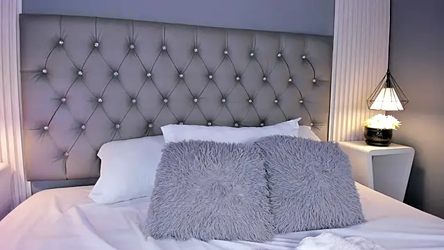 VioletthaRous online show from 03-06-26, 10:38