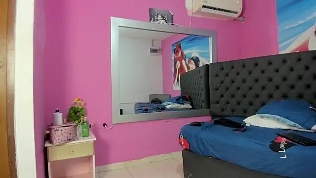  candy jade  online show from 03-10-26, 11:36