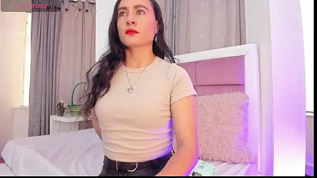 Coral Gibson online show from 04-29-26, 12:31
