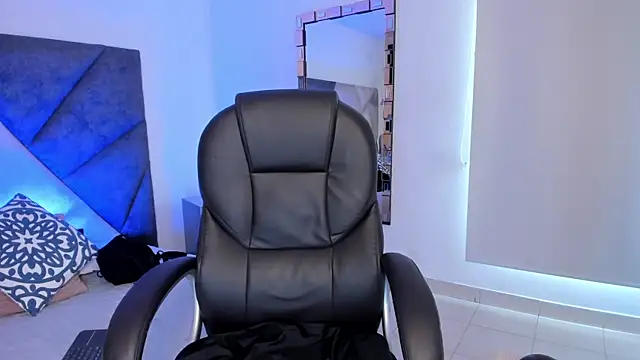 GiaFu online show from 01-14-26, 05:38