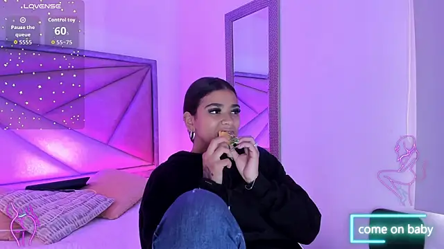 GiaFu online show from 10-17-25, 07:04