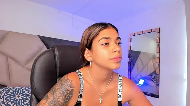 GiaFu online show from 03-25-26, 05:34