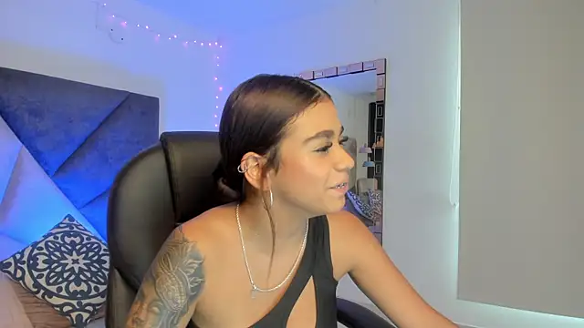 GiaFu online show from 01-16-26, 06:01