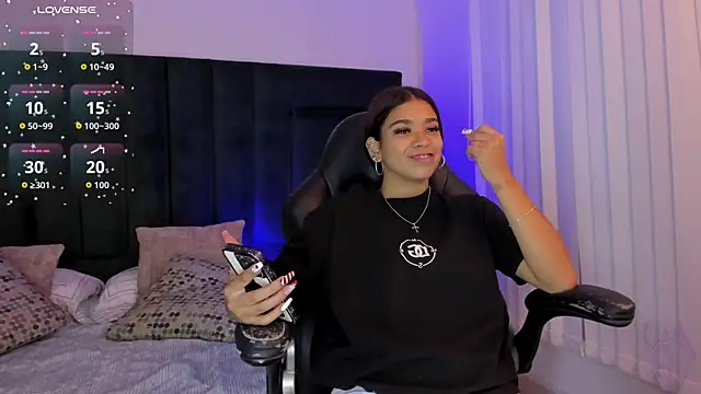 GiaFu online show from 12-22-25, 06:08