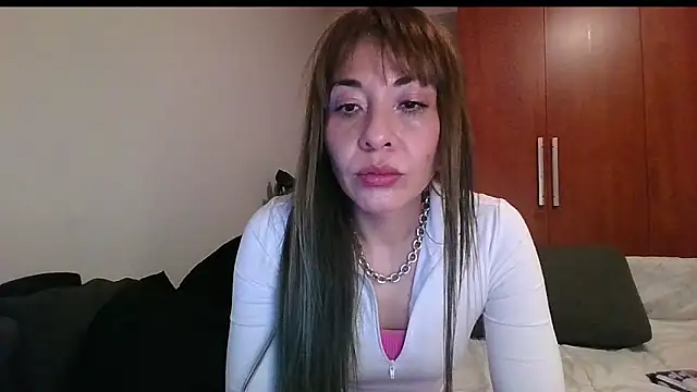 KarolinaReaper online show from 03-08-25, 05:33