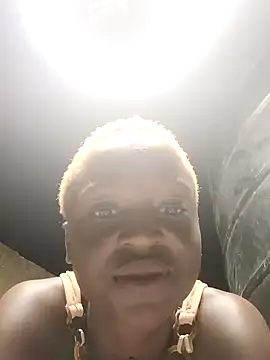 Snapshot of Crazybitchtheanalgoddess4 chatting on 12-19-24, 03:29 Crazybitchtheanalgoddess4 online show from 12-19-24, 03:29