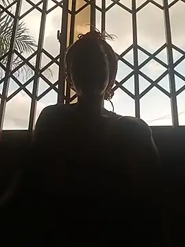 Crazybitchtheanalgoddess4 online show from 05-17-26, 01:55