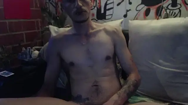 roystonee01 online show from 10-30-25, 11:01