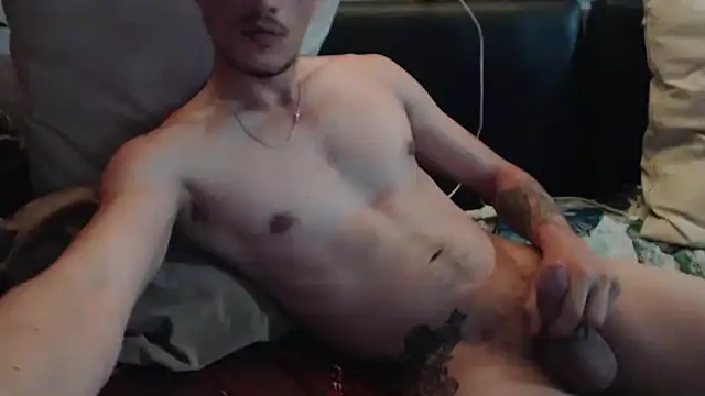 roystonee01 online show from 02-27-26, 10:48