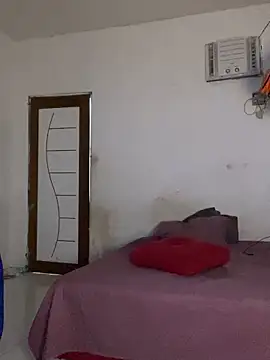 Carolinen online show from 11-15-25, 03:27