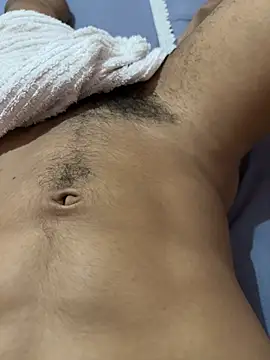 Snapshot of E_Himeros chatting on 02-06-25, 05:03 E Himeros online show from 02-06-25, 05:03